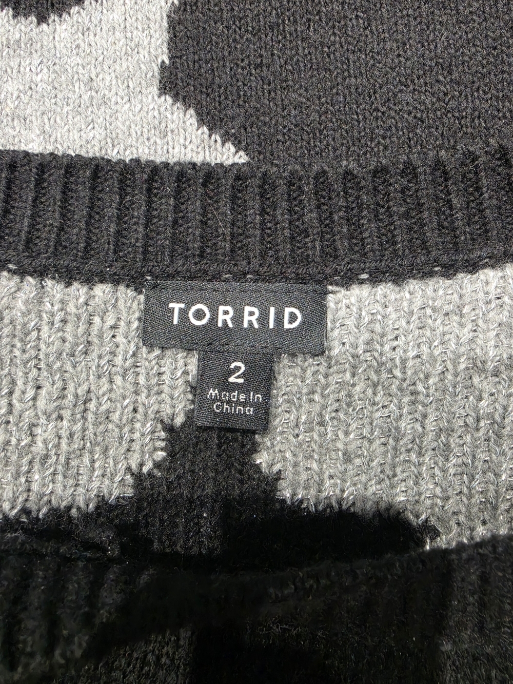 Torrid Black Crewneck Sweater with Silver Stars Size 2 (18/20) image 6